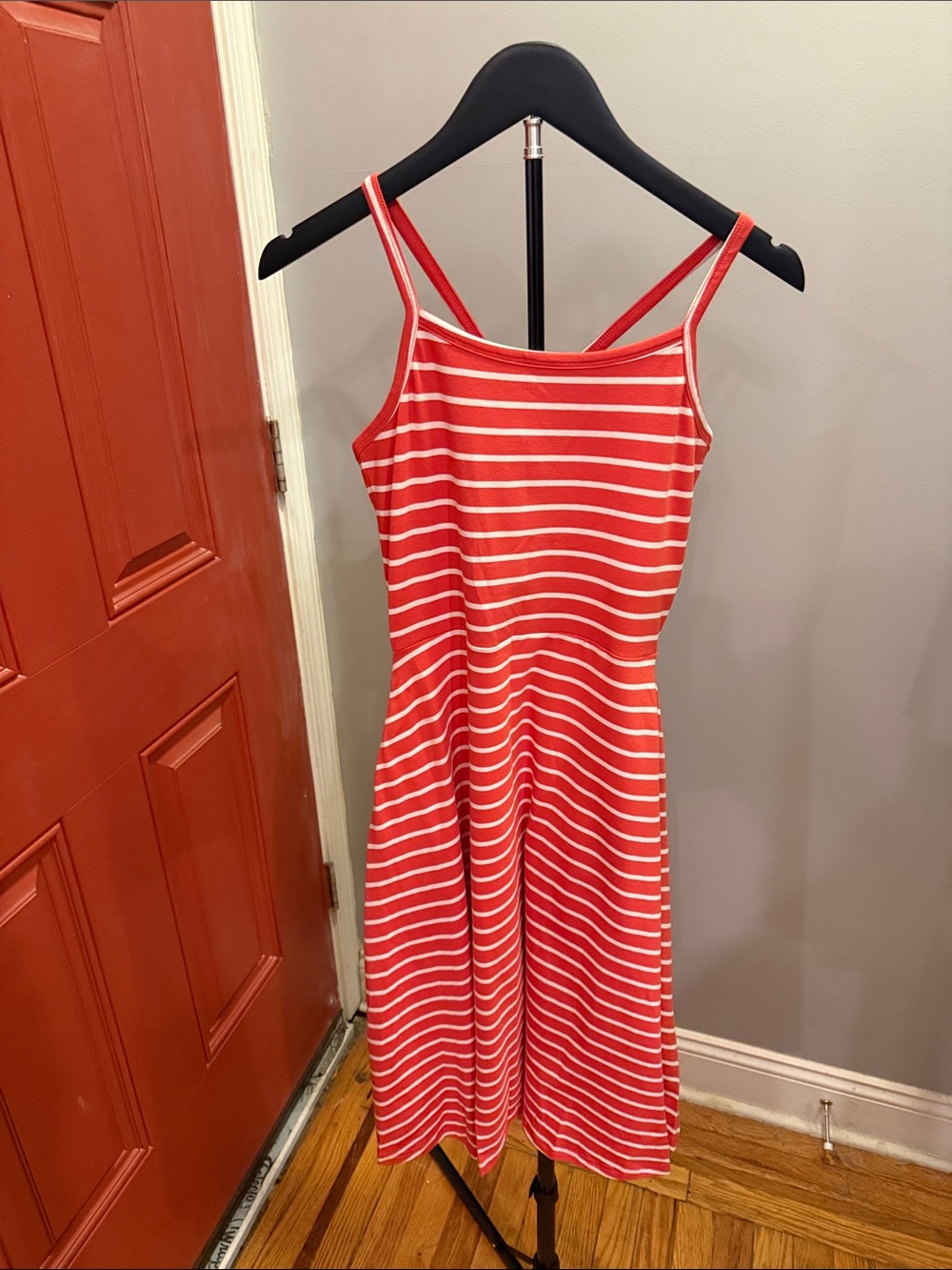 NWOT- PACT- ORGANIC COTTON WOMEN’S FIT & FLARE SHORT DRESS-SMALL